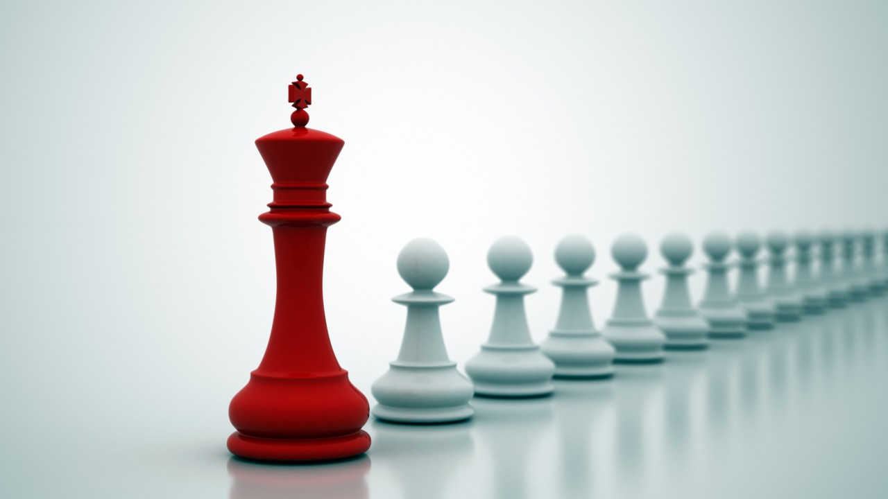 CHESS-PIECES_LEADERSHIP